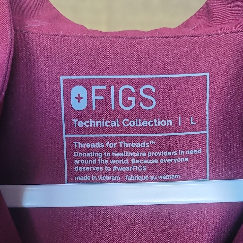 Figs Rafaela Scrub Top - Picture 2 of 2
